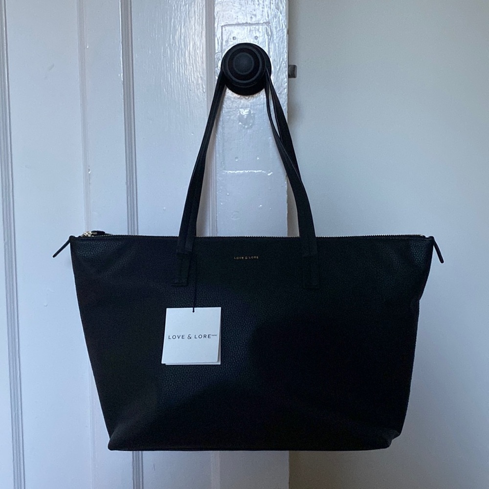 BNWT black vegan leather purse